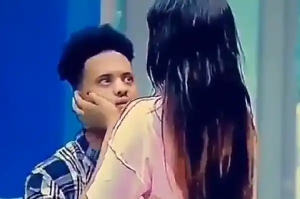 #BBNaija2018 Housemate, Rico, Looked Terrified as His Female Housemate, Princess, Tried to Kiss Him (video)